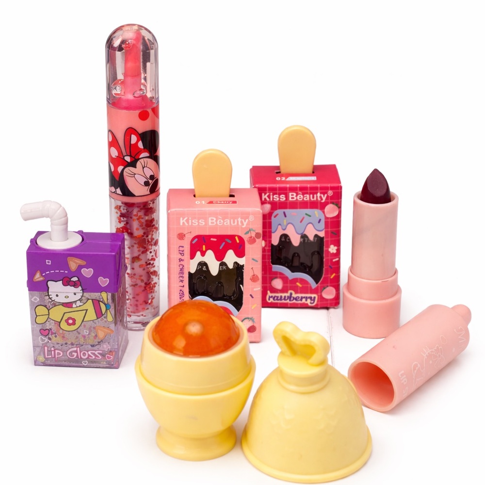 Kawaii Lip Gloss & Lip Balm Bundle – Kiss Beauty &Character Makeup – 6 Piece Lot